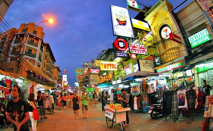 La cà những con phố ẩm thực sầm uất nhất Thái Lan