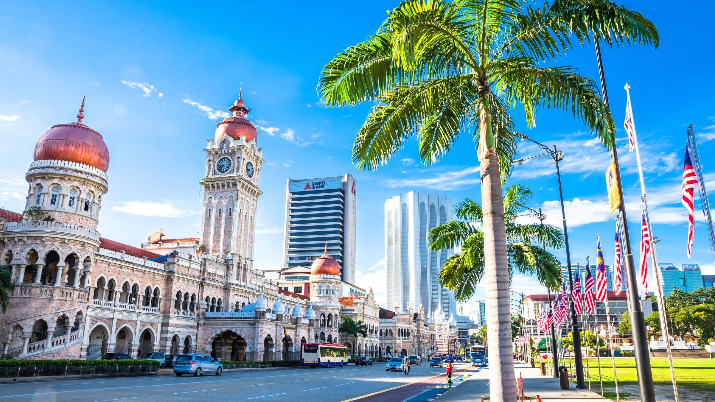 Ghé thăm Quảng trường Độc Lập Merdeka - tour Singapore & Malaysia 5N4Đ - Công ty du lịch Saigonbeach Travel